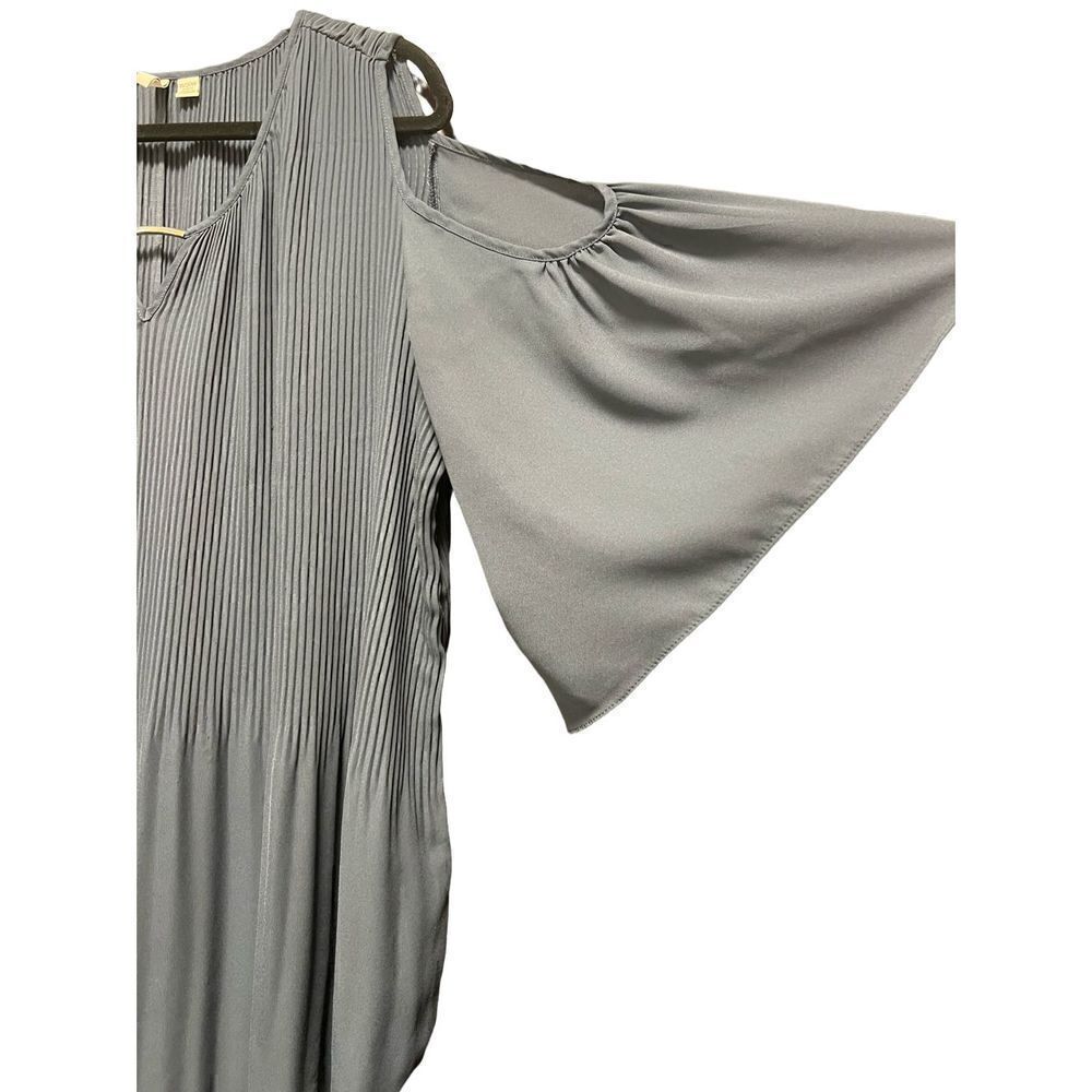 Cato grey cold shoulder lampshade pleated blouse high low - Picture 4 of 6